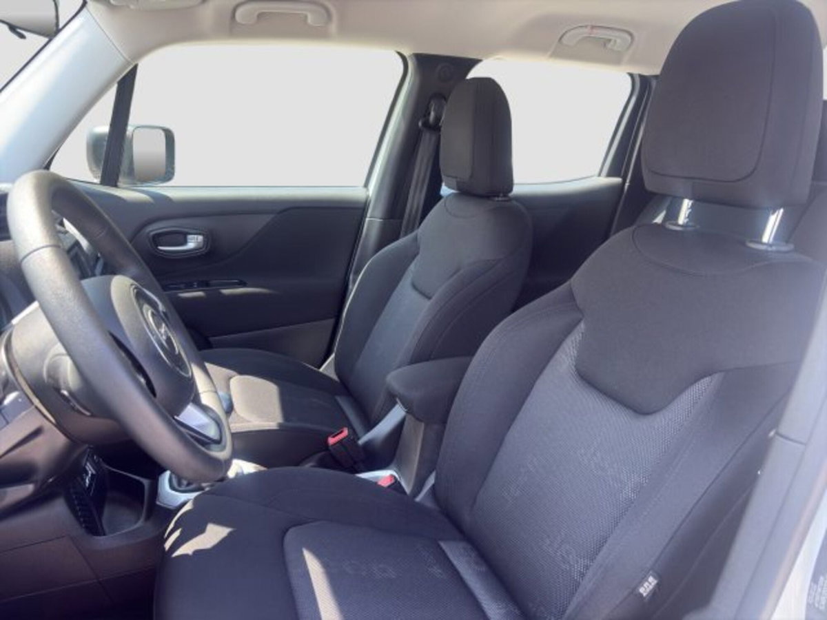 Jeep Renegade 1.6 E-TorQ EVO Sport (9)