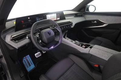 Peugeot 5008 1.2 hybrid GT 145cv 5p.ti e-dcs6 nuova