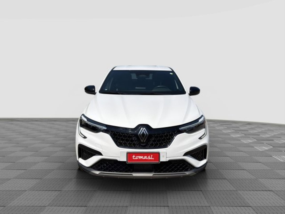 Renault Arkana Hybrid E-Tech 145 CV Techno (8)