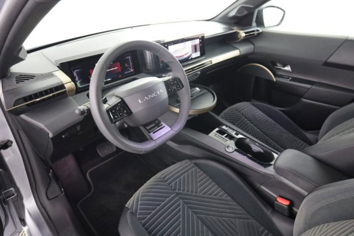 Lancia Ypsilon 1.2 LX 100cv