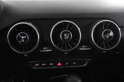 Audi TT Coupé 40 TFSI S tronic (10)