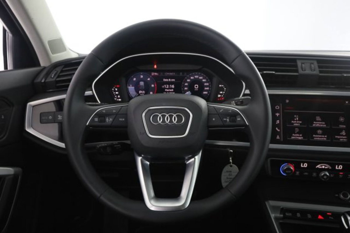 Audi Q3 Sportback 35 TDI quattro S tronic S line edition (5)