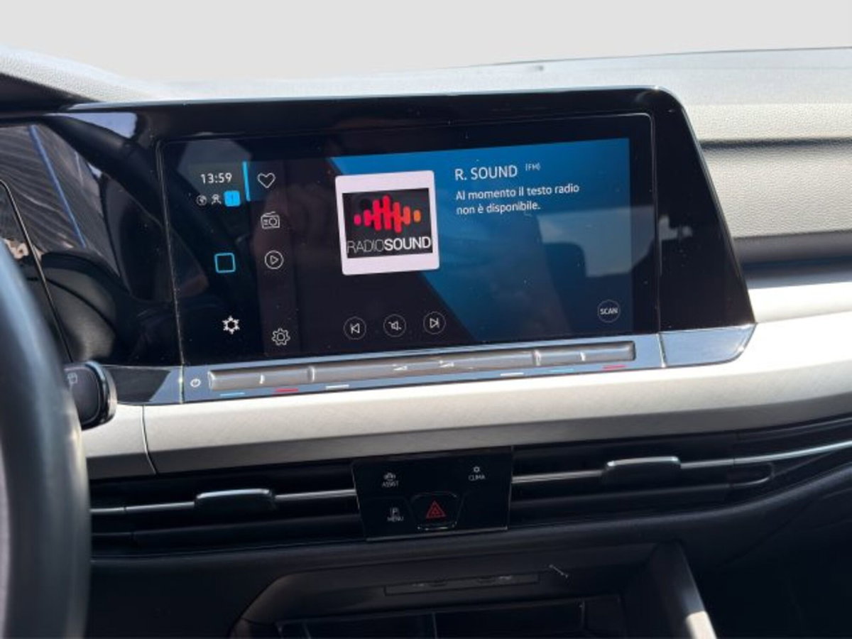 Volkswagen Golf Variant 2.0 TDI 150 CV DSG SCR 4Motion Life (17)