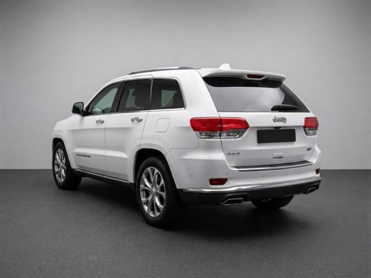 Jeep Grand Cherokee 3.0 V6 CRD 250 CV Multijet II Summit (5)