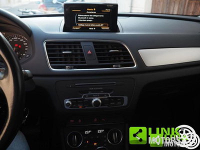 Audi Q3 2.0 TDI 120 CV S tronic Sport (12)