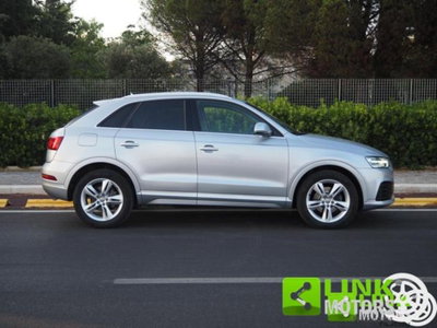 Audi Q3 2.0 TDI 120 CV S tronic Sport (18)