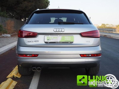 Audi Q3 2.0 TDI 120 CV S tronic Sport (8)