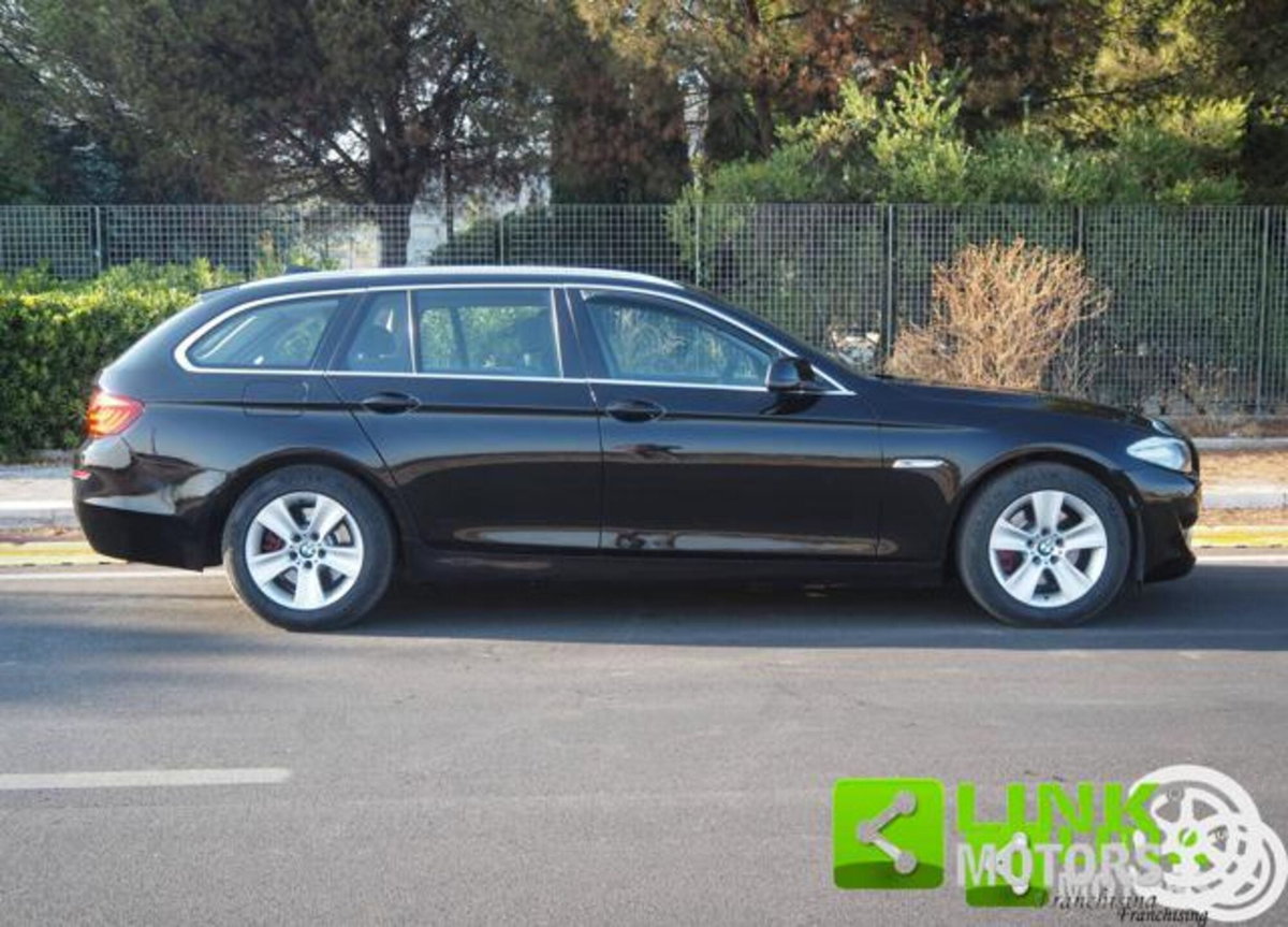 BMW Serie 5 Touring 520d  Eletta (18)
