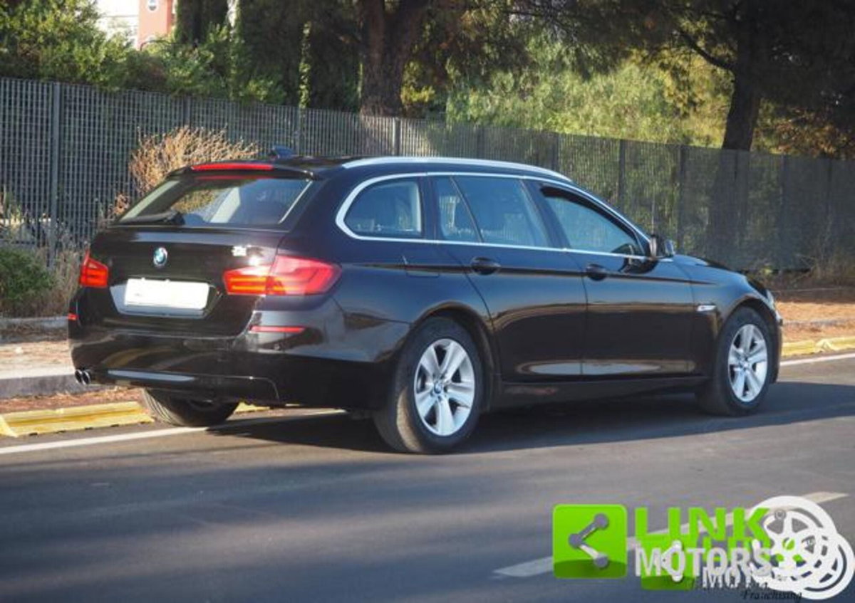 BMW Serie 5 Touring 520d  Eletta (2)