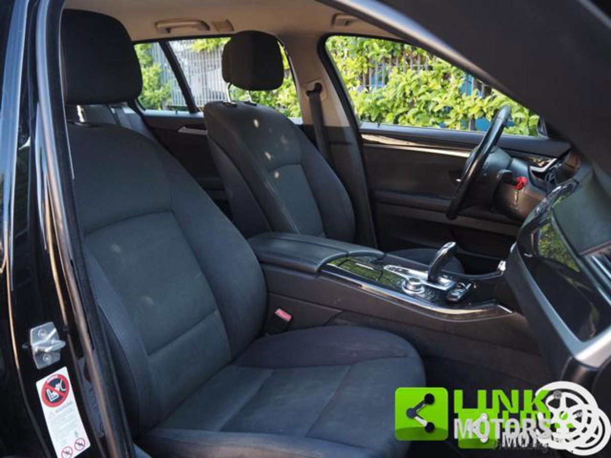BMW Serie 5 Touring 520d  Eletta (20)