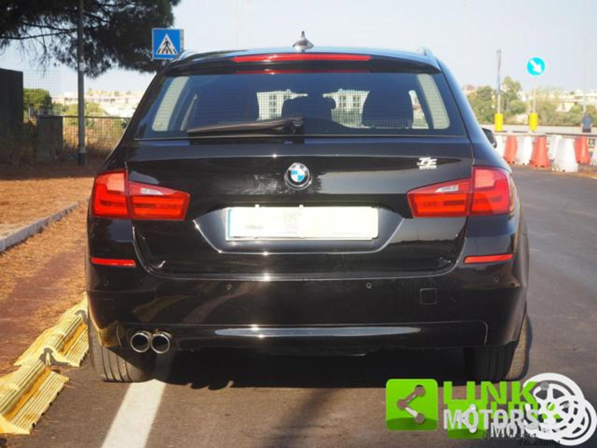 BMW Serie 5 Touring 520d  Eletta (8)