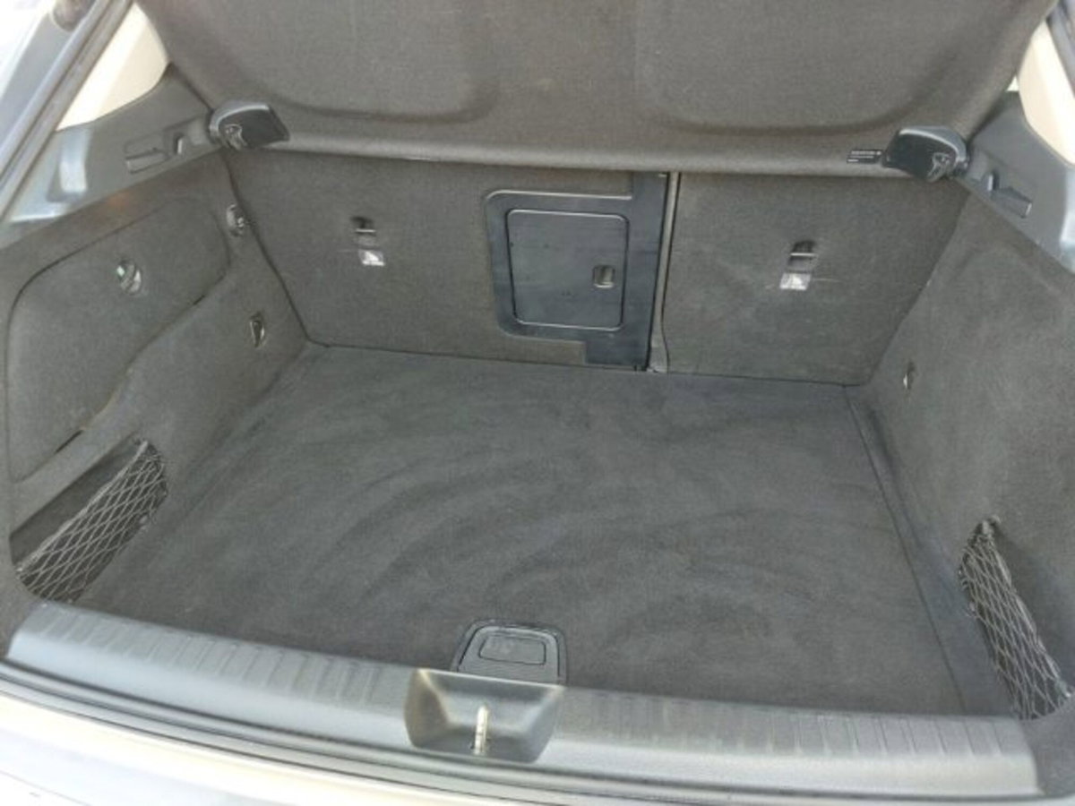 Mercedes-Benz GLA SUV 200 d Automatic Sport (10)