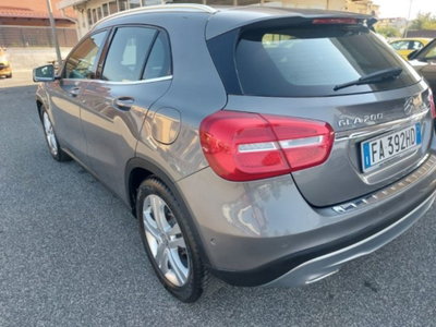 Mercedes-Benz GLA SUV 200 d Automatic Sport (3)