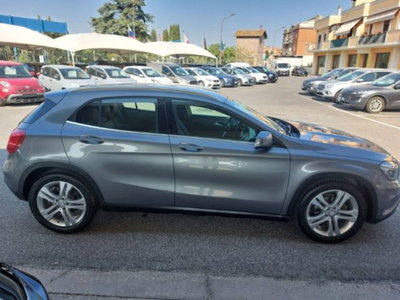 Mercedes-Benz GLA SUV 200 d Automatic Sport (5)