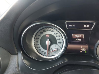 Mercedes-Benz GLA SUV 200 d Automatic Sport (8)