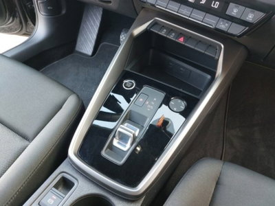 Audi A3 Sportback 30 TFSI S tronic Business (12)