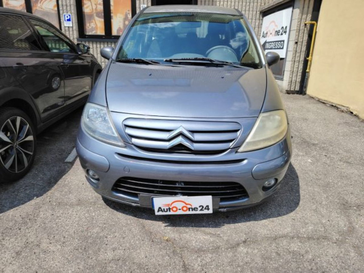 Citroen C3 1.1 airdream Exclusive Style (2)