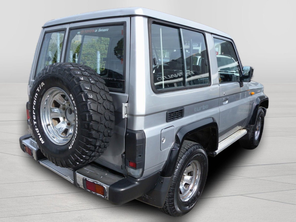 Toyota Land Cruiser 2.turbodiesel SW LJ70 VX (4)