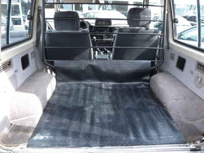 Toyota Land Cruiser 2.turbodiesel SW LJ70 VX (9)