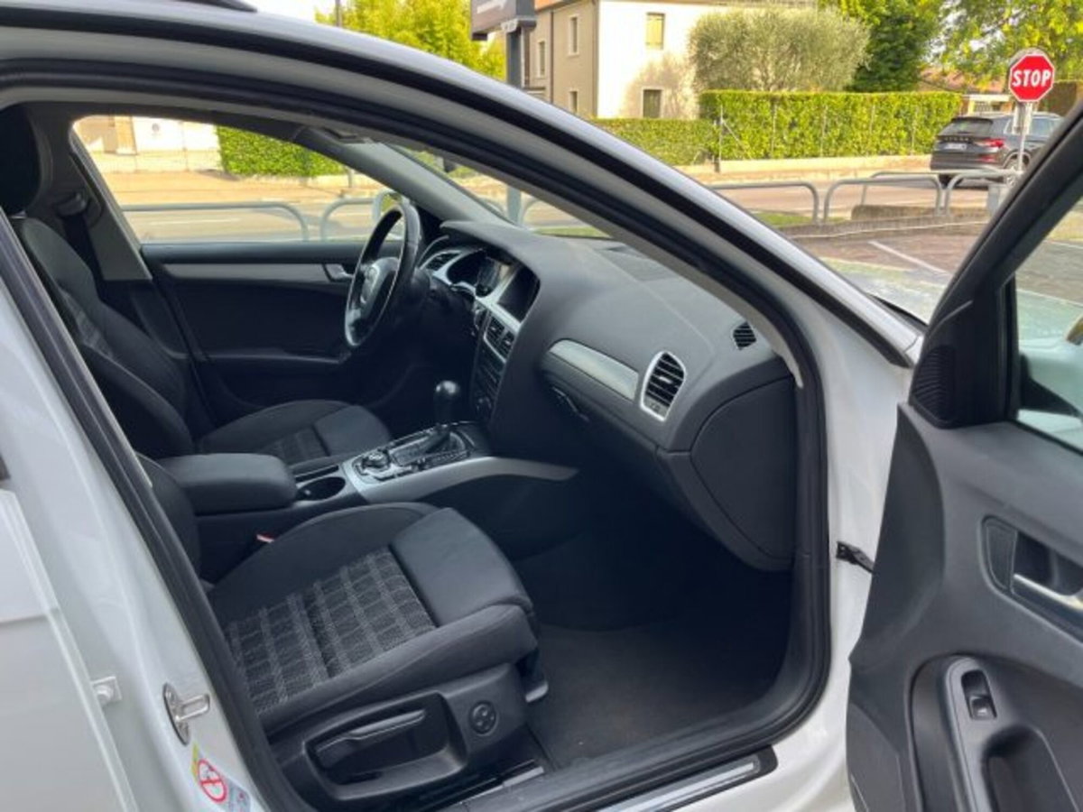 Audi A4 Avant 2.0 TDI 143 CV F.AP. multitronic (11)