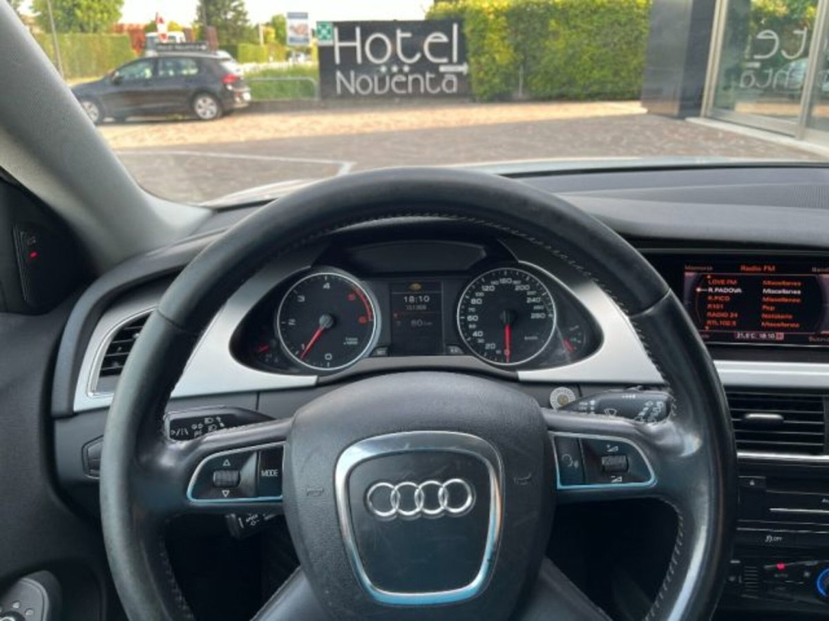 Audi A4 Avant 2.0 TDI 143 CV F.AP. multitronic (6)