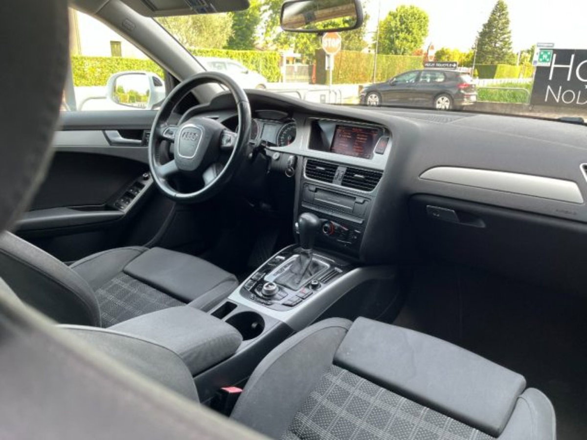 Audi A4 Avant 2.0 TDI 143 CV F.AP. multitronic (7)
