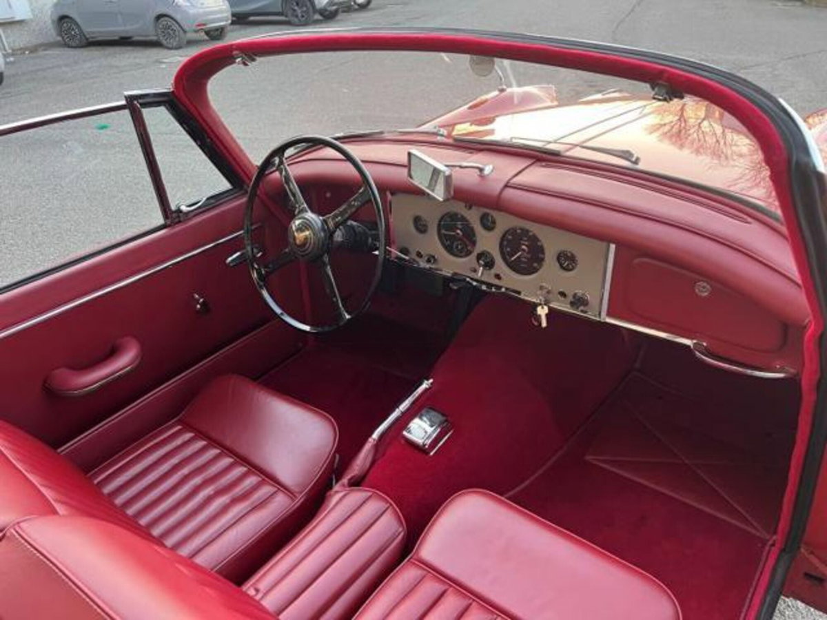 Jaguar XK 5.0 V8 Convertibile (17)
