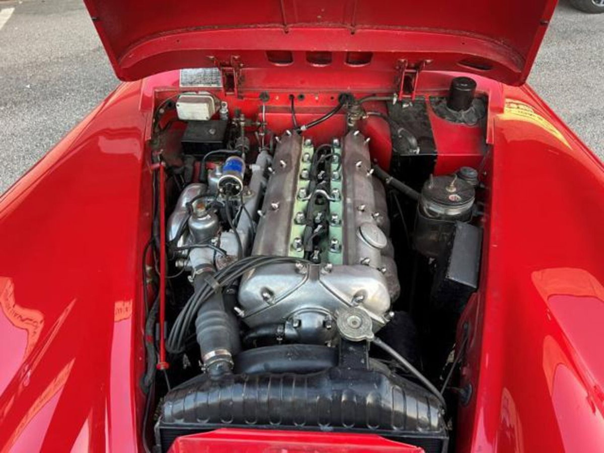 Jaguar XK 5.0 V8 Convertibile (18)