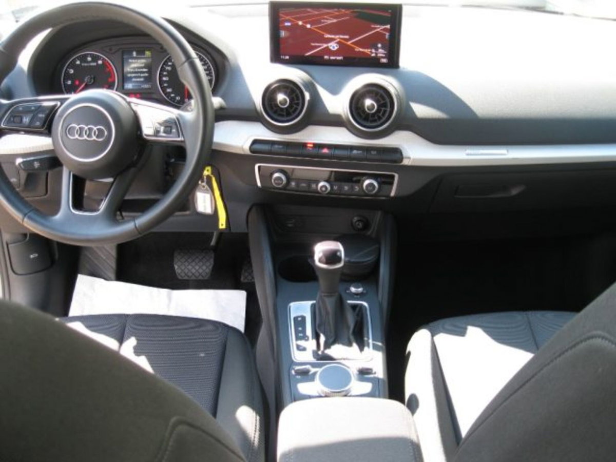 Audi Q2 Q2 35 TFSI S tronic Admired (16)
