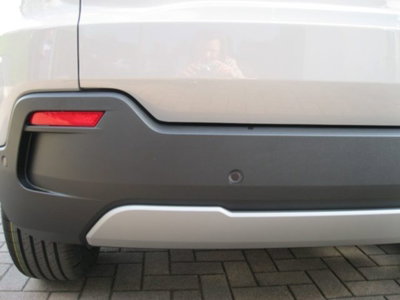 Jeep Avenger 1.2 turbo Summit fwd 100cv (5)