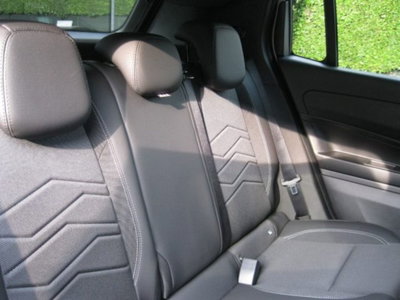 Jeep Avenger 1.2 turbo Summit fwd 100cv (9)