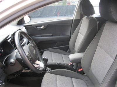 Kia Stonic 1.0 t-gdi Style (10)