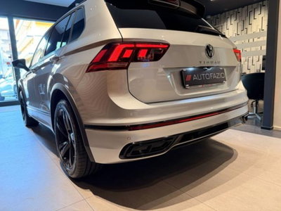 Volkswagen Tiguan 2.0 TDI 150 CV SCR DSG 4MOTION R-Line (12)