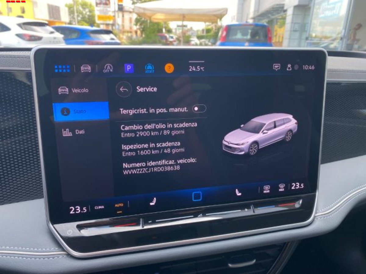 Volkswagen Passat Variant 2.0 TDI SCR EVO DSG Business (13)