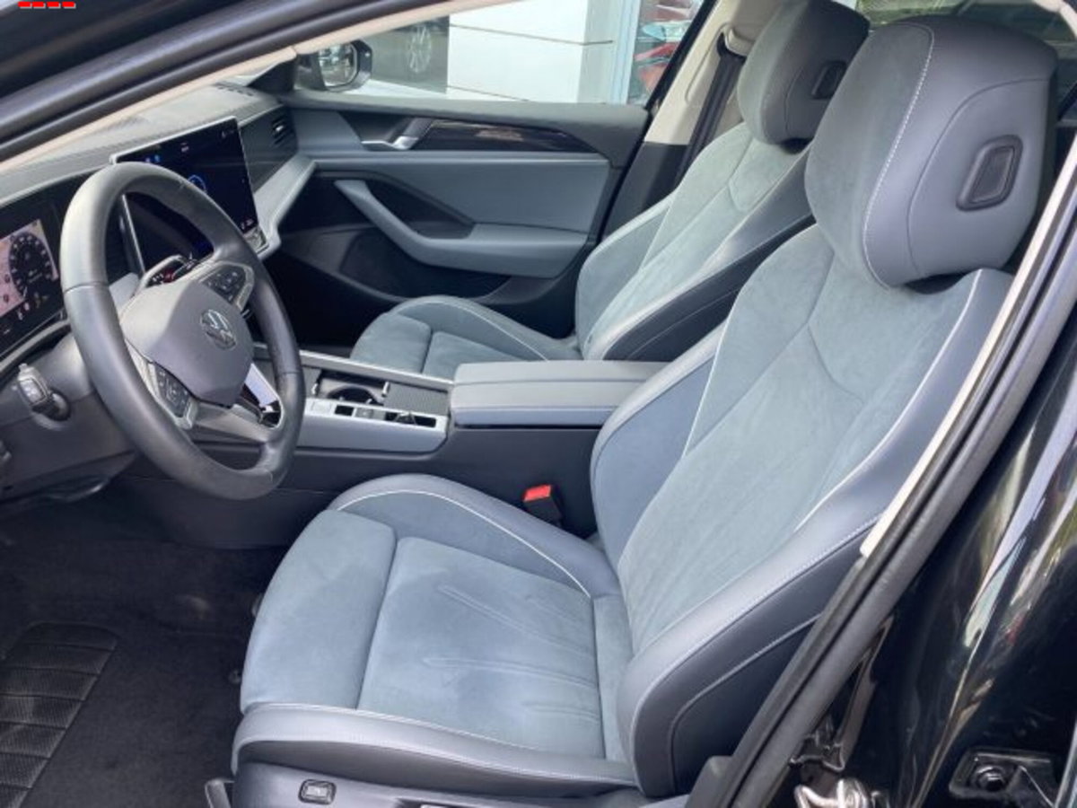 Volkswagen Passat Variant 2.0 TDI SCR EVO DSG Business (8)