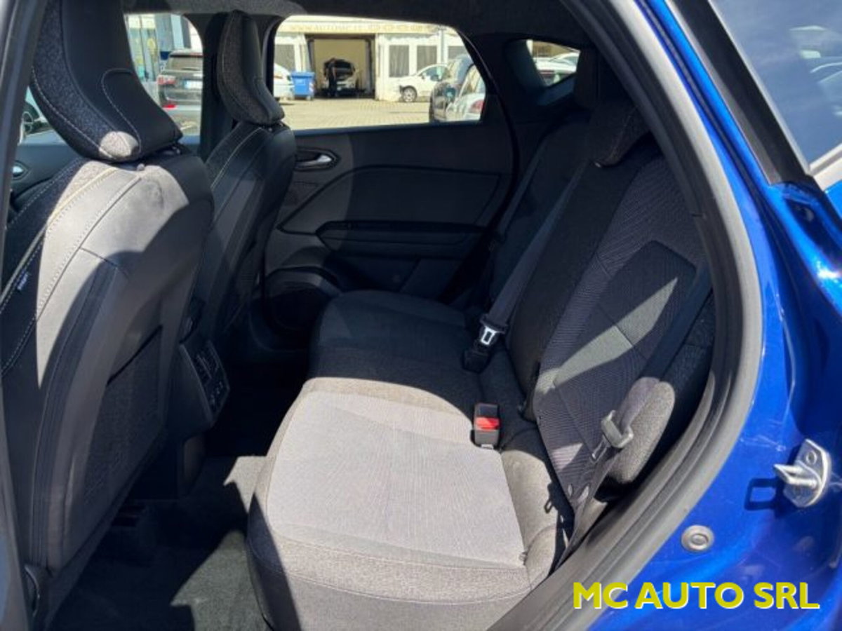 Renault Captur 1.0 eco-g Techno 100cv (8)