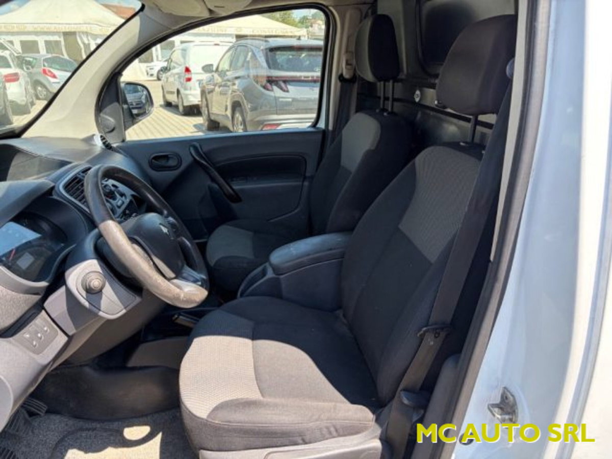 Renault Kangoo 1.5 dCi 90CV F.AP. 4p. Express Maxi Combi Ice (7)