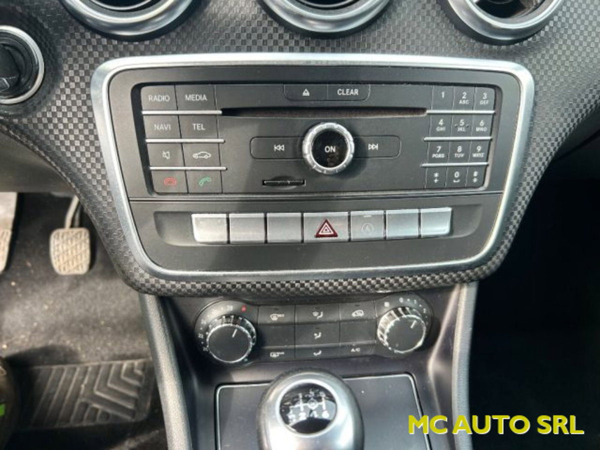 Mercedes-Benz Classe A 200 d Sport (12)