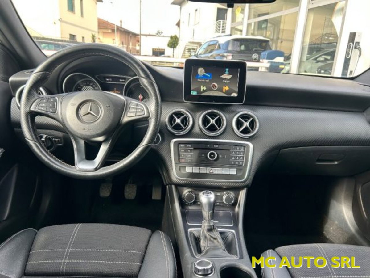 Mercedes-Benz Classe A 200 d Sport (9)