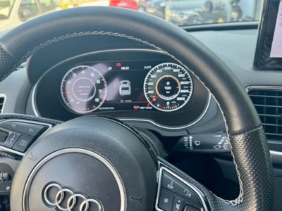 Audi Q3 2.0 TDI 120 CV Business (15)