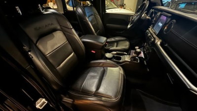 Jeep Wrangler Unlimited 2.2 Mjt II Sahara (7)