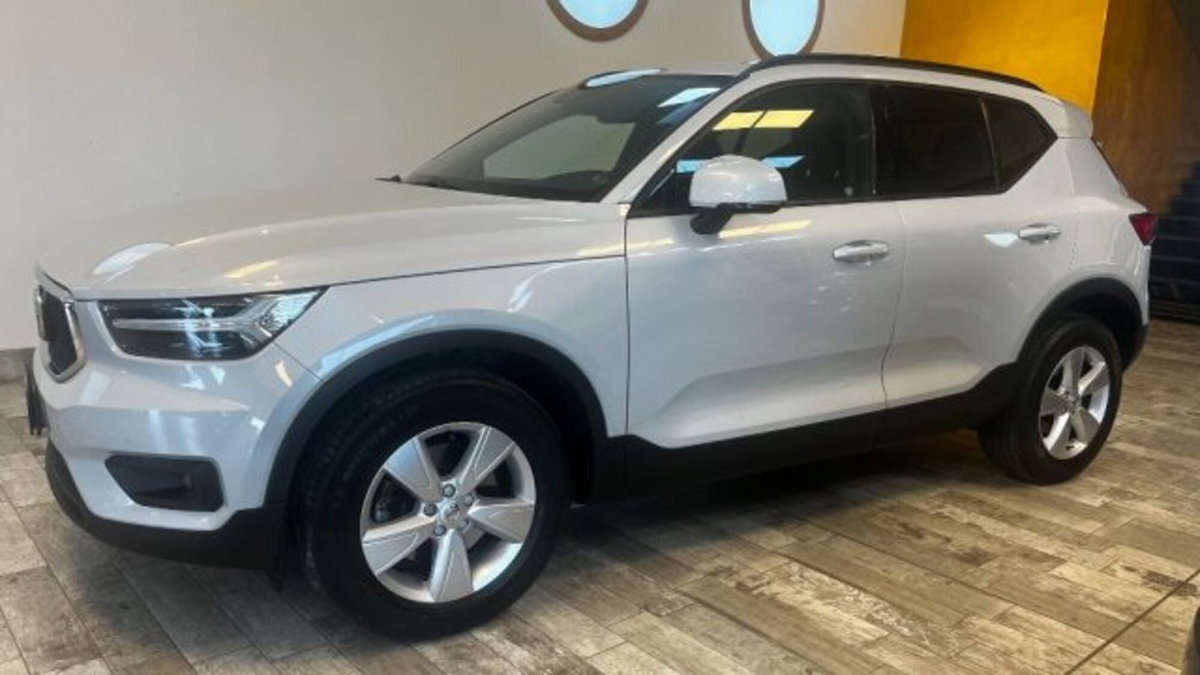 Volvo XC40 D3 AWD Business Plus N1 (3)