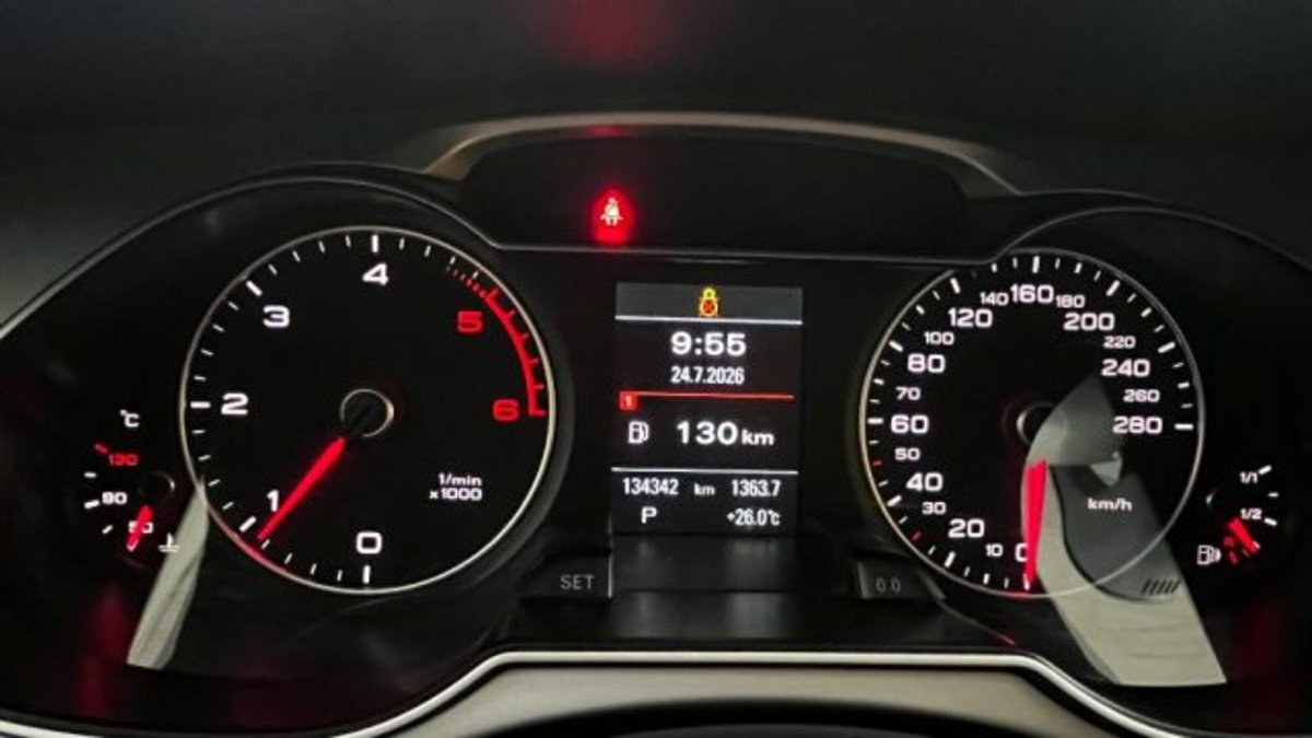 Audi A4 Avant 2.0 TDI 150 CV multitronic (9)