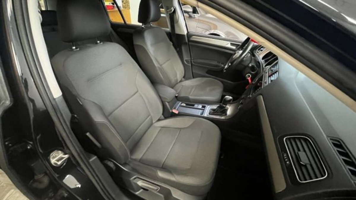 Volkswagen Golf Variant 1.6 TDI 110 CV DSG Comfortline BlueMotion Tech. (6)