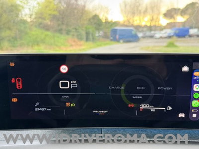 Peugeot 3008 1.2 hybrid GT Exclusive 145cv e-dcs6 (11)