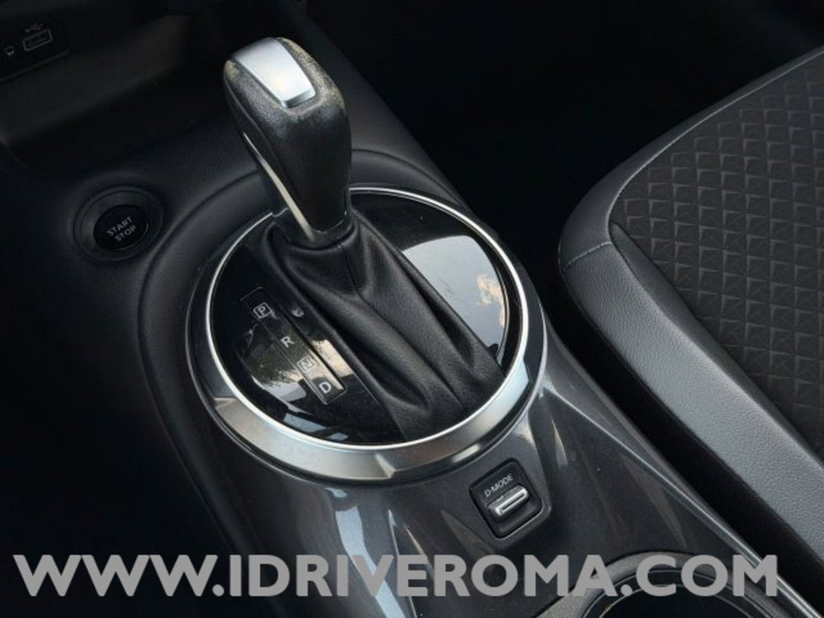 Nissan Juke 1.6 hev Acenta (16)