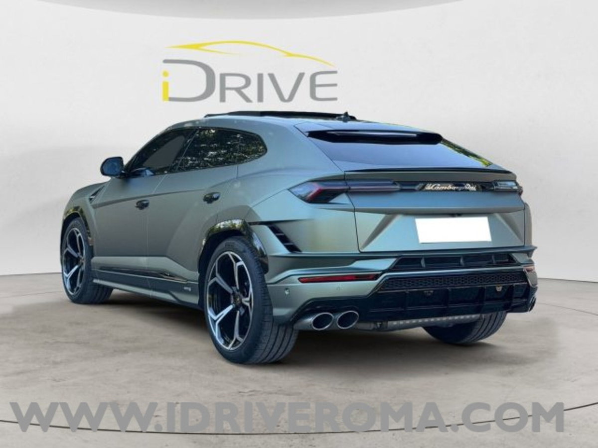 Lamborghini Urus 4.0 V8 S auto (3)