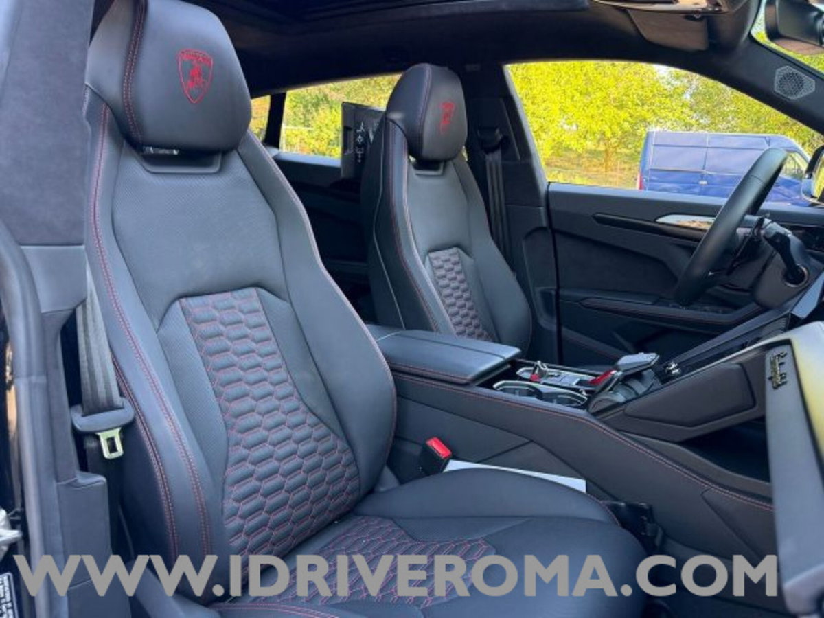 Lamborghini Urus 4.0 V8 S auto (9)