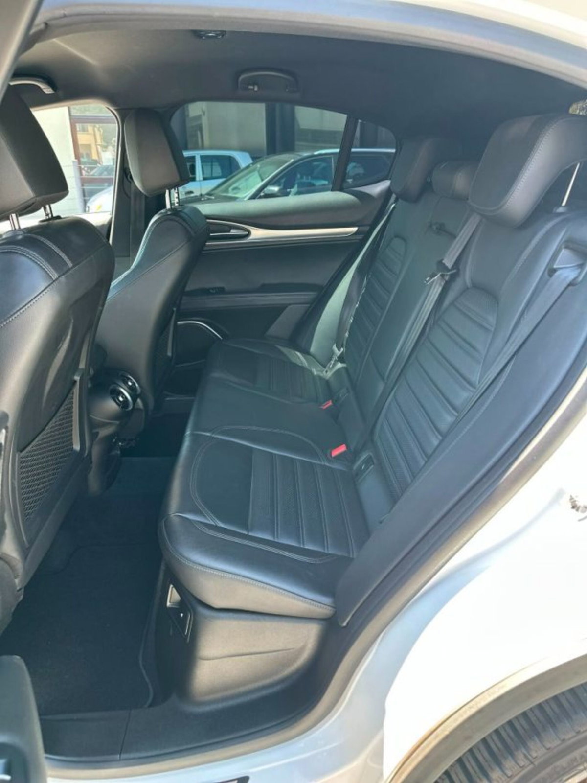 Alfa Romeo Stelvio Stelvio 2.2 Turbodiesel 210 CV AT8 Q4 Executive (8)