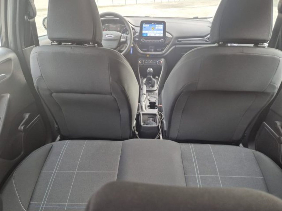 Ford Fiesta 1.1 75 CV GPL 5 porte Titanium (14)